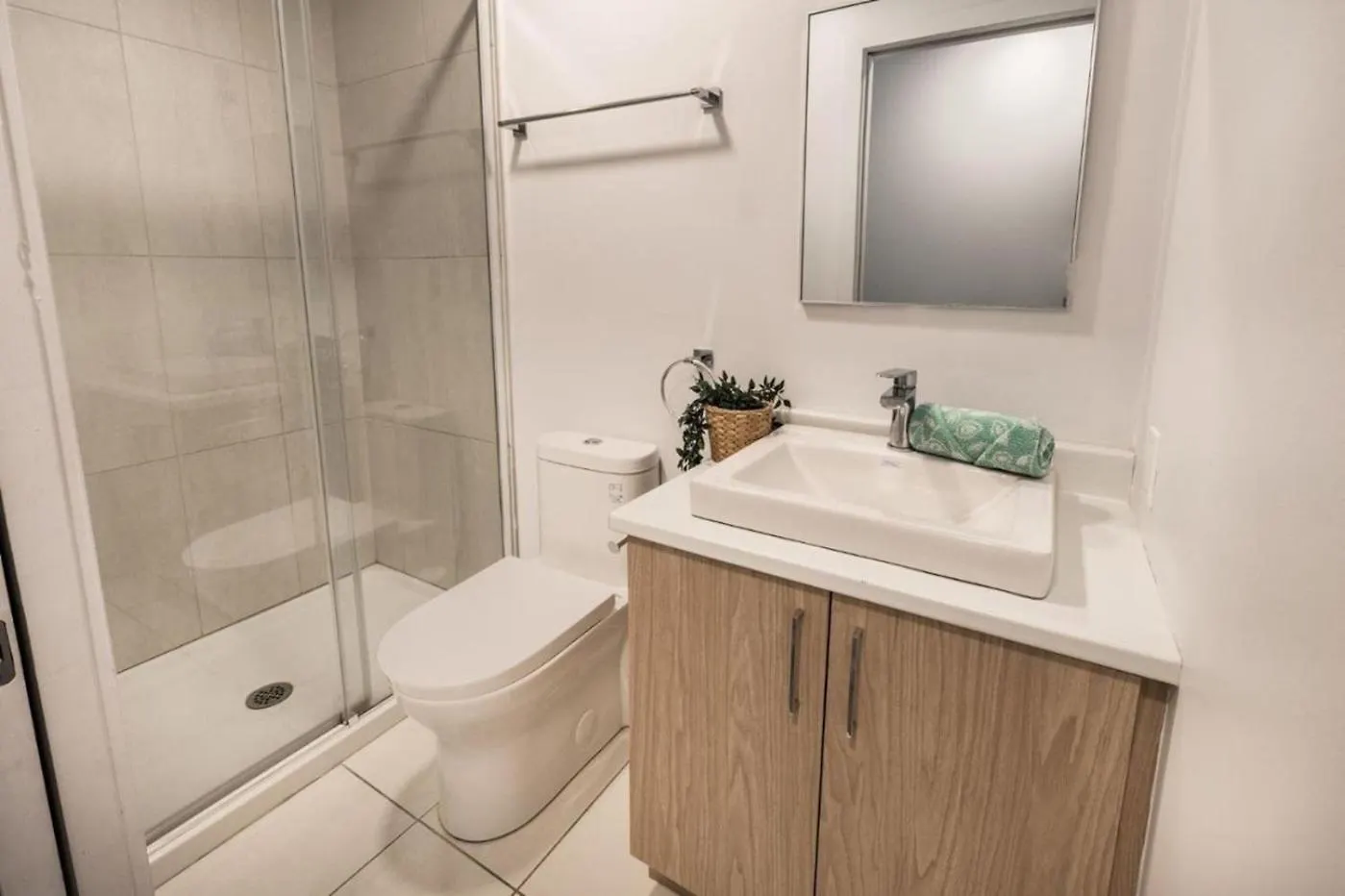 Big 2 Bedroom Apartment On 2 Floors - 1907 Montreal